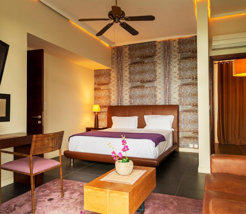 Villa Horizon By Dream Escapes, Beachfront Villa بوانت أو كانونيرس المظهر الخارجي الصورة