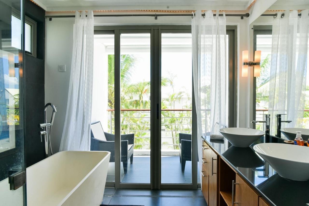 Villa Horizon By Dream Escapes, Beachfront Villa بوانت أو كانونيرس المظهر الخارجي الصورة